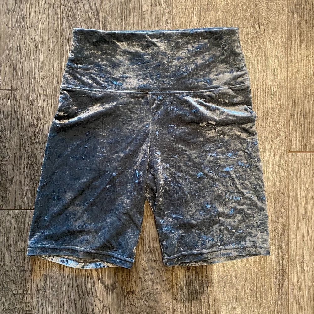 TNA Crushed Velvet Bike Short